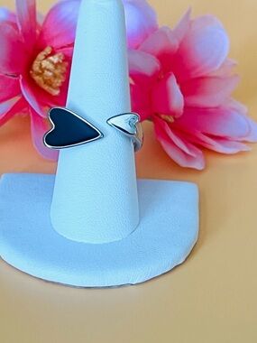 Heart-Shaped Black Silver  .925 adjustable Ring